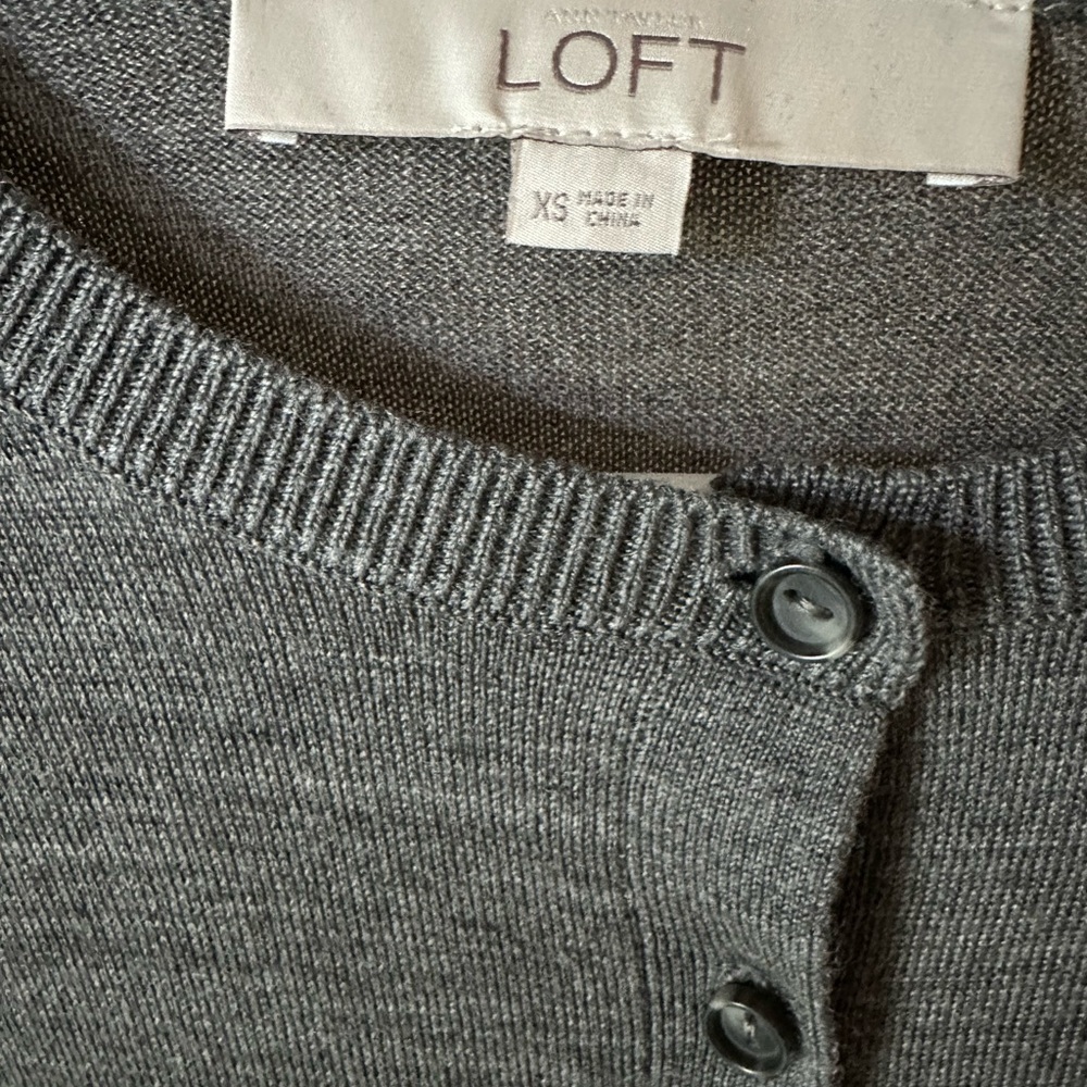 Cardigan - Picture 4 of 5